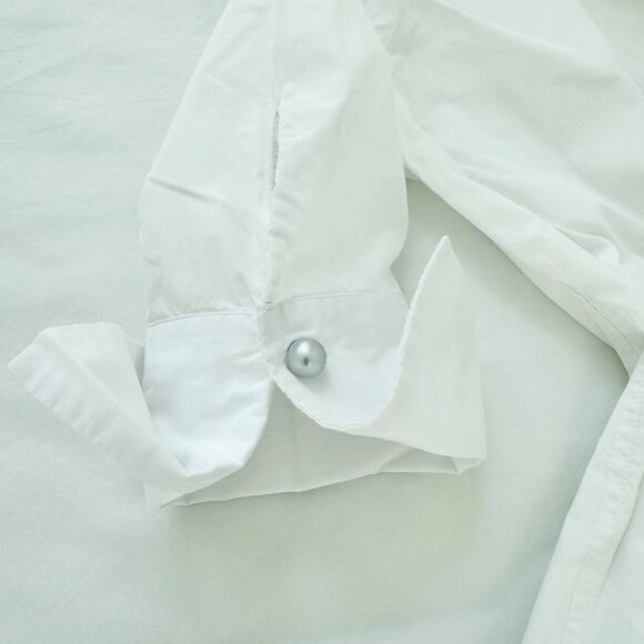 Who What Wear white button front shirt with pearl detail NWT NEW size XS - Picture 2 of 4